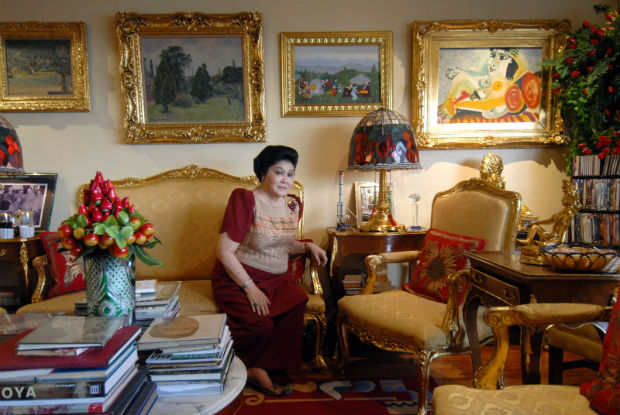 Imelda-marcos-paintings